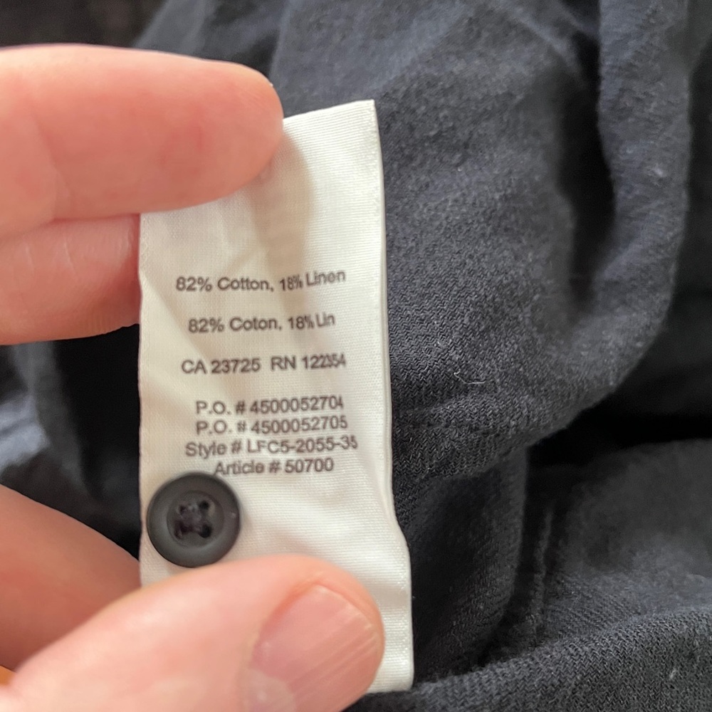 Two Linen/cotton Community Button-Up Shirts in Black and Charcoal XS - Picture 5 of 5